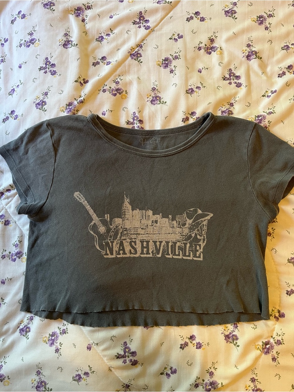 Brandy Melville Black Nashville Graphic Crop Top